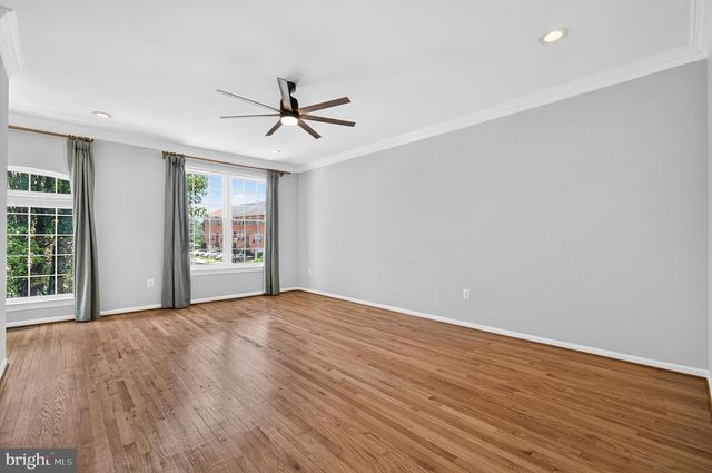 967 HERONS RUN LN, Woodbridge, VA 22191