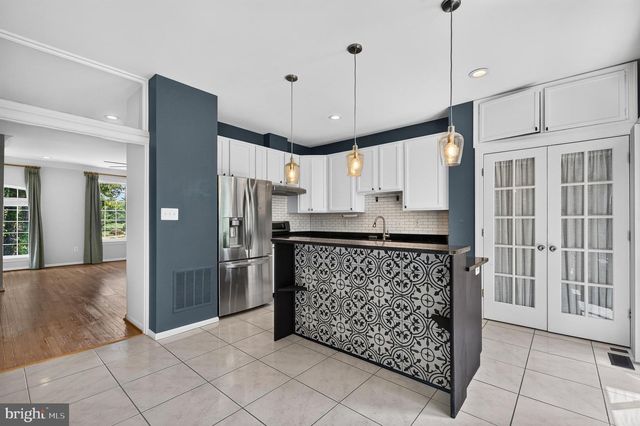 967 HERONS RUN LN, Woodbridge, VA 22191
