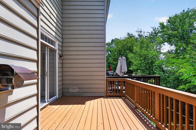 967 HERONS RUN LN, Woodbridge, VA 22191