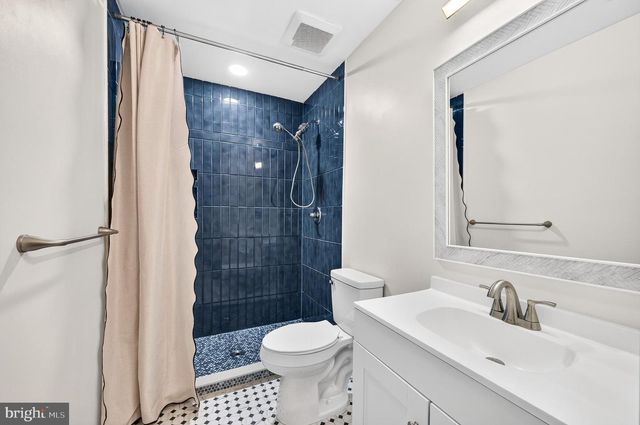 967 HERONS RUN LN, Woodbridge, VA 22191
