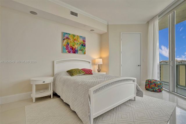 16001 Collins Avenue 1604, Sunny Isles Beach, FL 33160