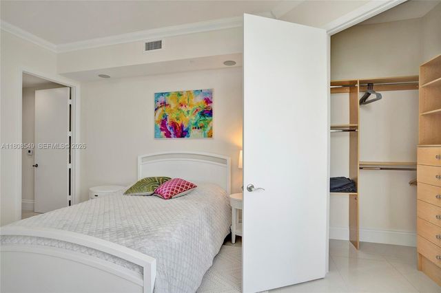 16001 Collins Avenue 1604, Sunny Isles Beach, FL 33160