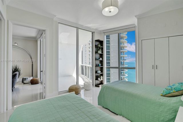 16001 Collins Avenue 1604, Sunny Isles Beach, FL 33160
