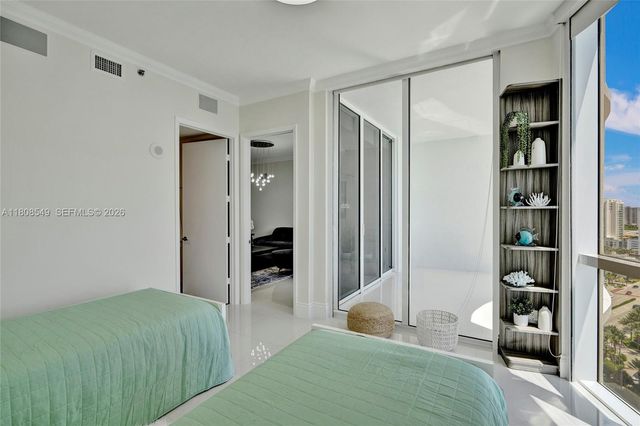 16001 Collins Avenue 1604, Sunny Isles Beach, FL 33160
