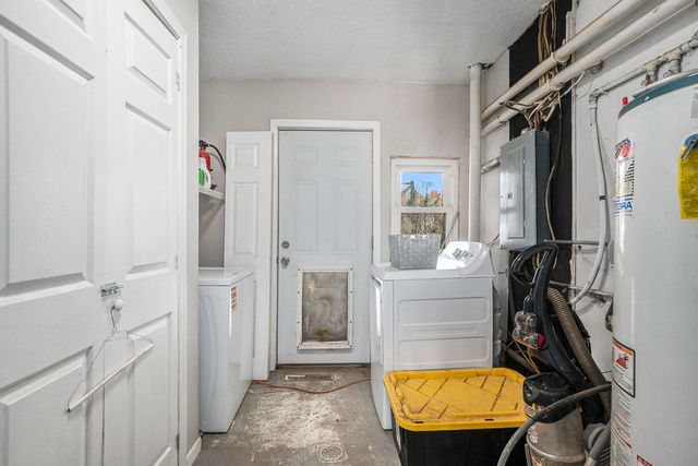 5475 14 Mile Court NE, Rockford, MI 49341