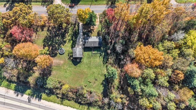 5475 14 Mile Court NE, Rockford, MI 49341