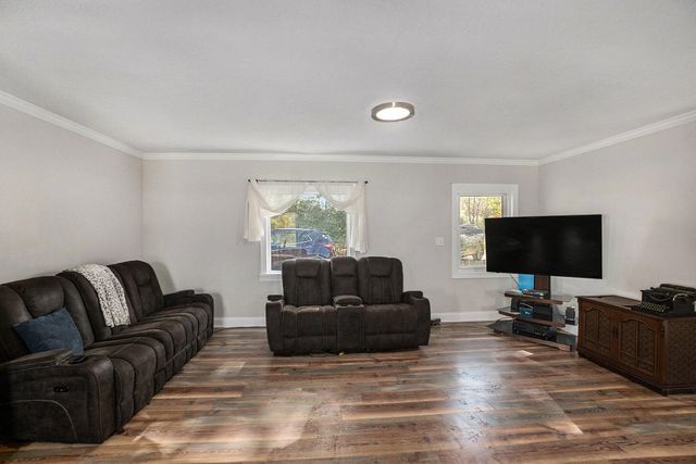 5475 14 Mile Court NE, Rockford, MI 49341