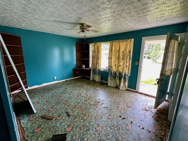 1724 Montgomery Avenue 1724 Montgomery Avenue, Fairborn, OH 45324