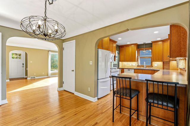 6020 12th Avenue S, Minneapolis, MN 55417