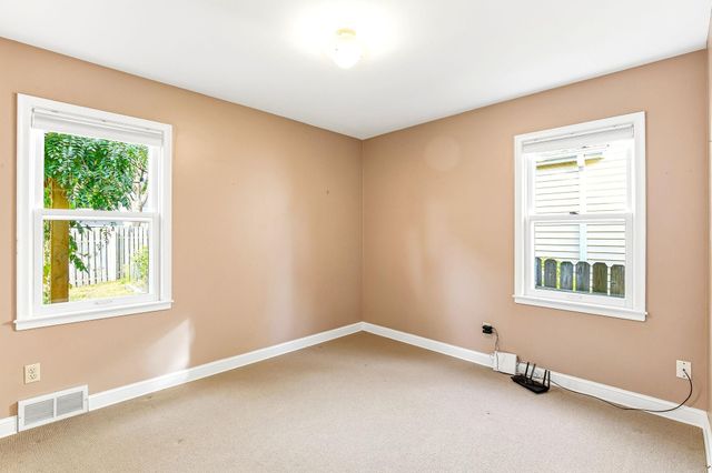 6020 12th Avenue S, Minneapolis, MN 55417