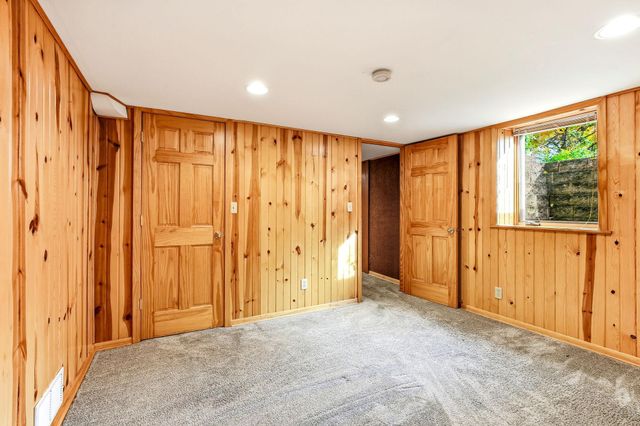 6020 12th Avenue S, Minneapolis, MN 55417