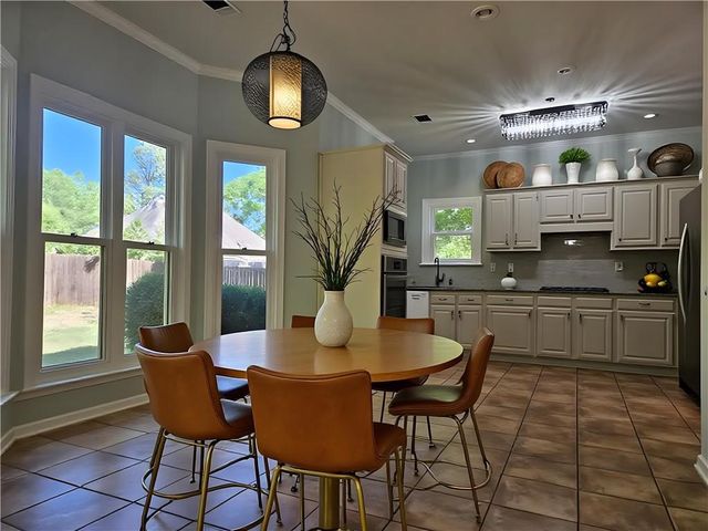 380 Belmont Chase Court, Alpharetta, GA 30005