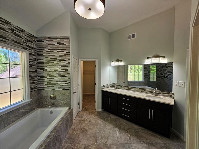 380 Belmont Chase Court, Alpharetta, GA 30005