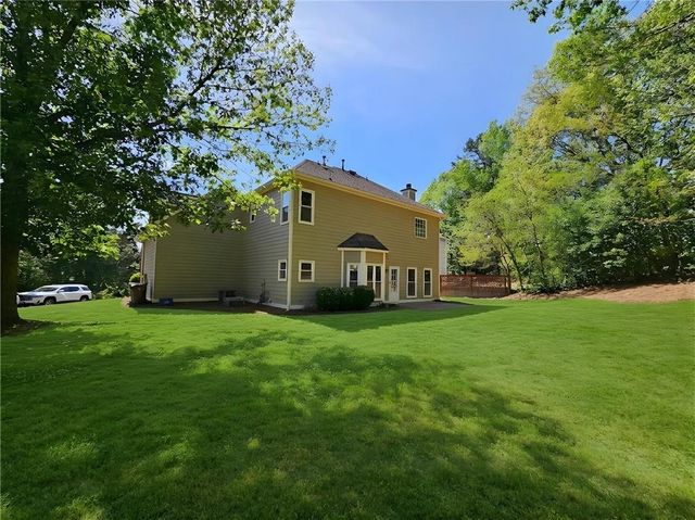 380 Belmont Chase Court, Alpharetta, GA 30005