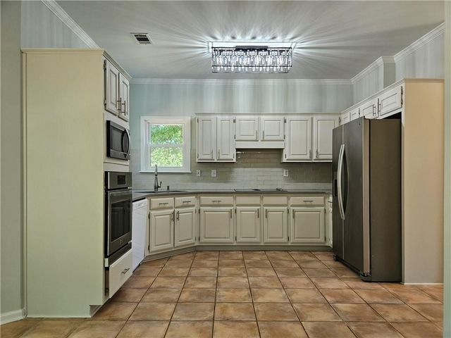 380 Belmont Chase Court, Alpharetta, GA 30005