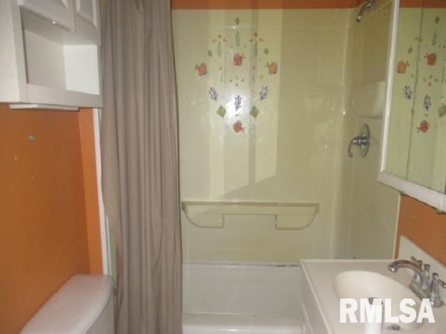 310 BLOSSOM Street, Carterville, IL 62918