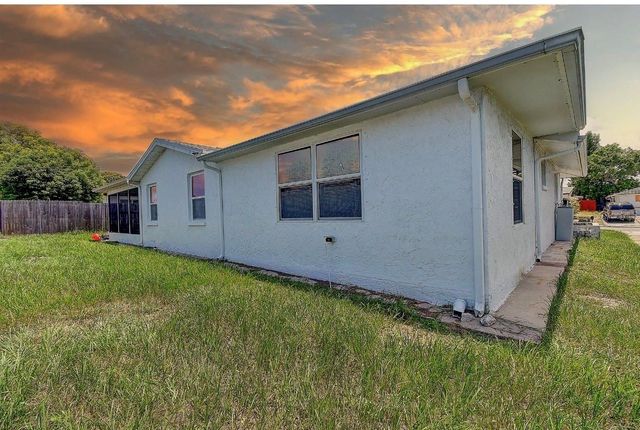 3633 BLACKHAWK DRIVE, New Port Richey, FL 34652