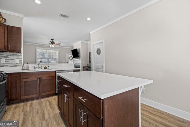 2253 Lawson Way, Atlanta, GA 30341