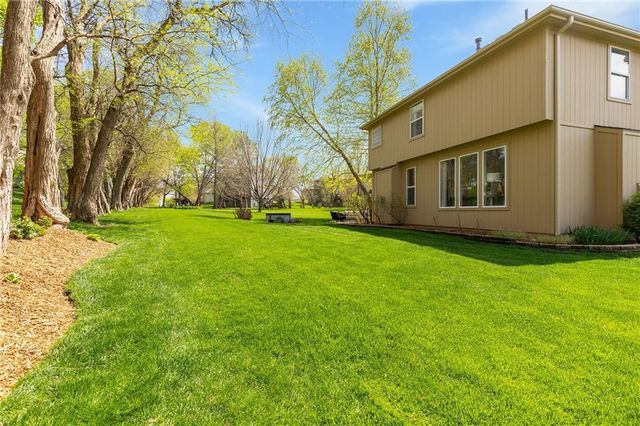 11313 S Brownridge Street, Olathe, KS 66061