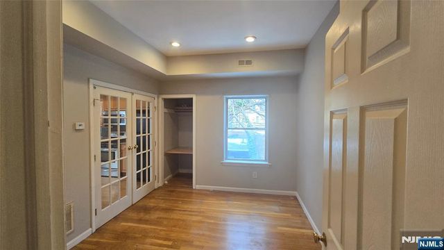 673 Bergen Avenue 204, Jersey City, NJ 07304