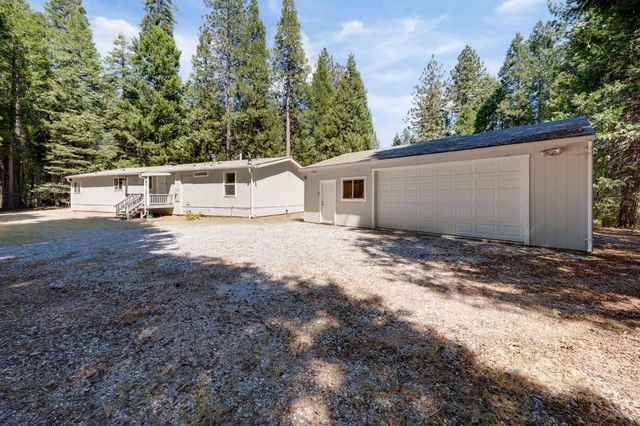 28722 Wood Rd, Pioneer, CA 95666
