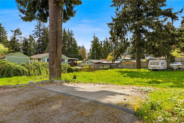 1415 SW 356th Street, Federal Way, WA 98023