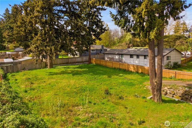 1415 SW 356th Street, Federal Way, WA 98023