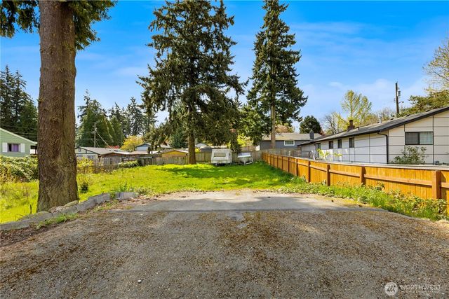 1415 SW 356th Street, Federal Way, WA 98023