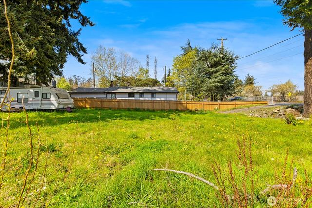 1415 SW 356th Street, Federal Way, WA 98023