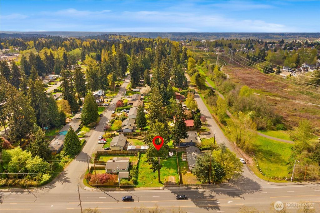 1415 SW 356th Street, Federal Way, WA 98023