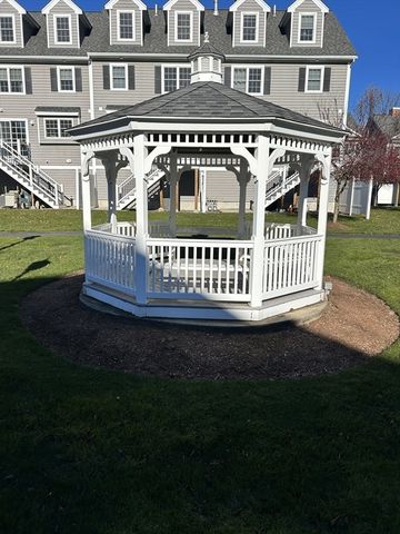 1975 Middlesex St 10, Lowell, MA 01851