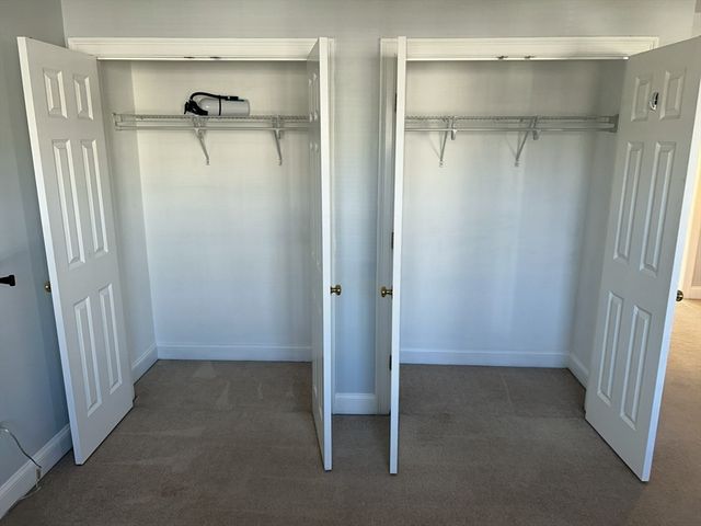 1975 Middlesex St 10, Lowell, MA 01851