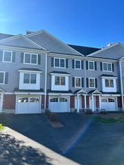 1975 Middlesex St 10, Lowell, MA 01851