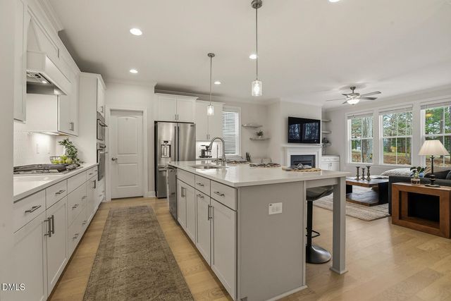 800 Golfers View, Pittsboro, NC 27312