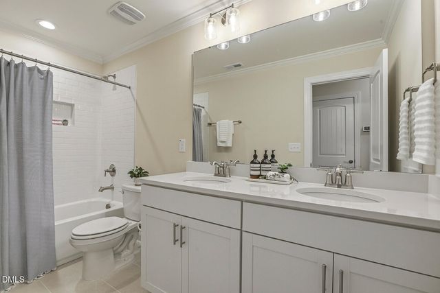 800 Golfers View, Pittsboro, NC 27312