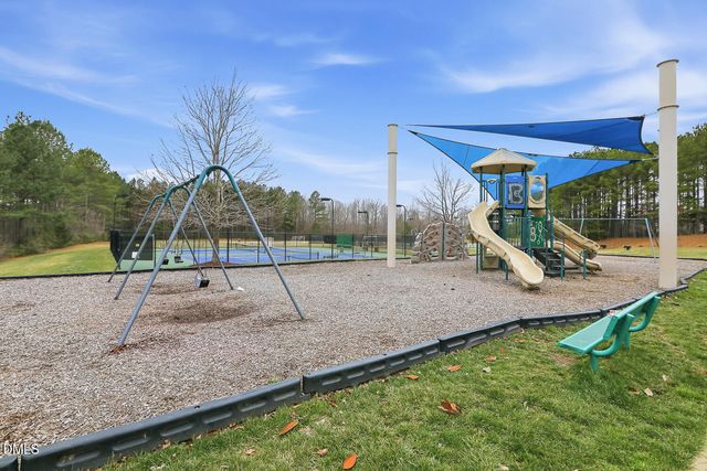 800 Golfers View, Pittsboro, NC 27312