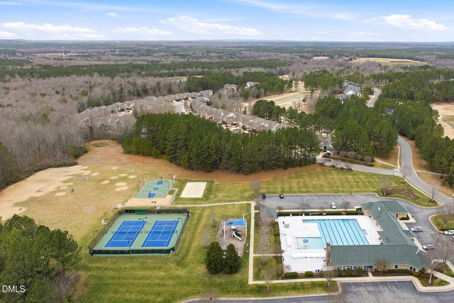 800 Golfers View, Pittsboro, NC 27312