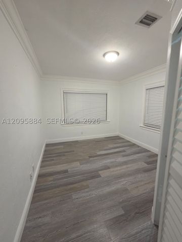300 SW 71st Ave 1, Miami, FL 33144