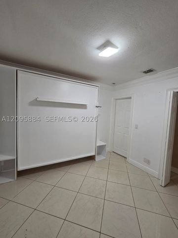 300 SW 71st Ave 1, Miami, FL 33144