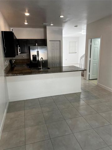 152 SE 37th Ter 152, Homestead, FL 33033