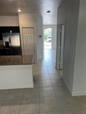 152 SE 37th Ter 152, Homestead, FL 33033