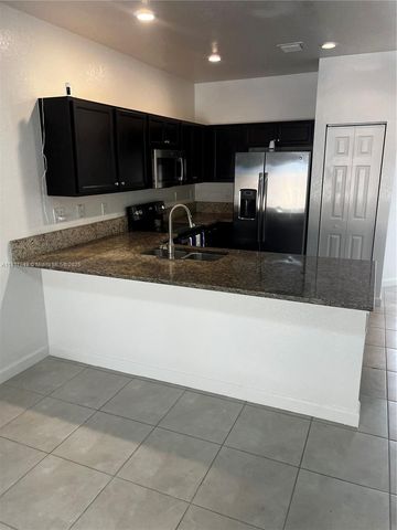 152 SE 37th Ter 152, Homestead, FL 33033