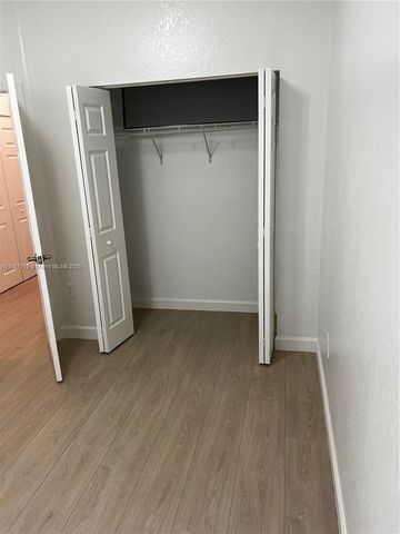 152 SE 37th Ter 152, Homestead, FL 33033