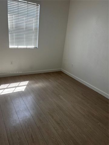 152 SE 37th Ter 152, Homestead, FL 33033