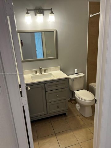 152 SE 37th Ter 152, Homestead, FL 33033