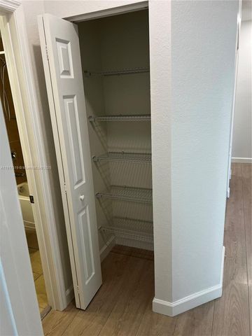 152 SE 37th Ter 152, Homestead, FL 33033