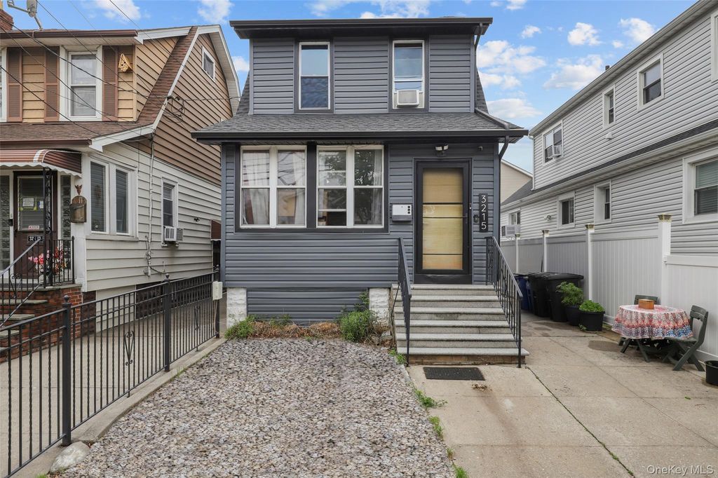 3215 Randall Avenue, Bronx, NY 10465