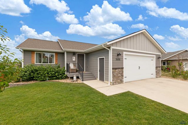 3101 TATE CT, Rapid City, SD 57703