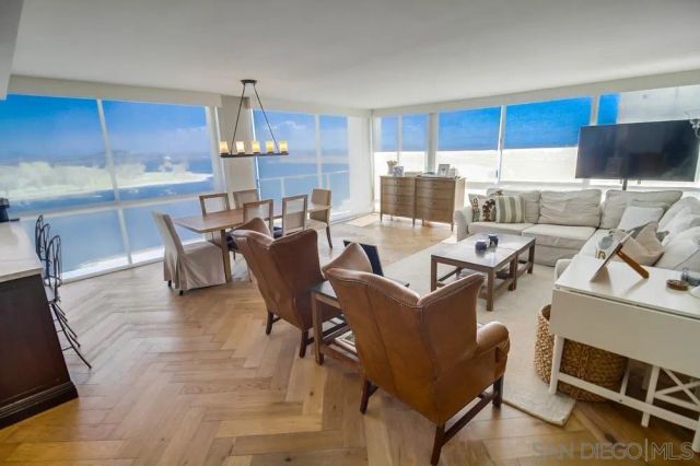 1770 Avenida Del Mundo 1004, Coronado, CA 92118