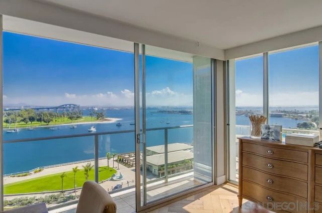 1770 Avenida Del Mundo 1004, Coronado, CA 92118